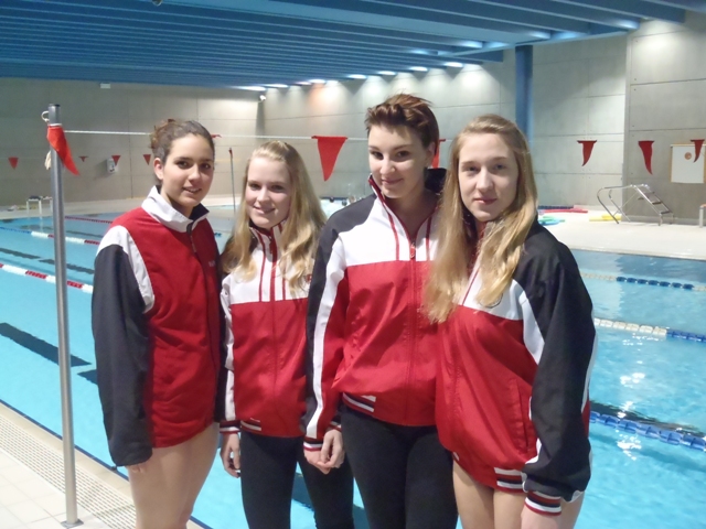 juniorska_tafeta_4x200_sl_001